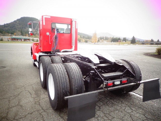 1998 KENWORTH T300 