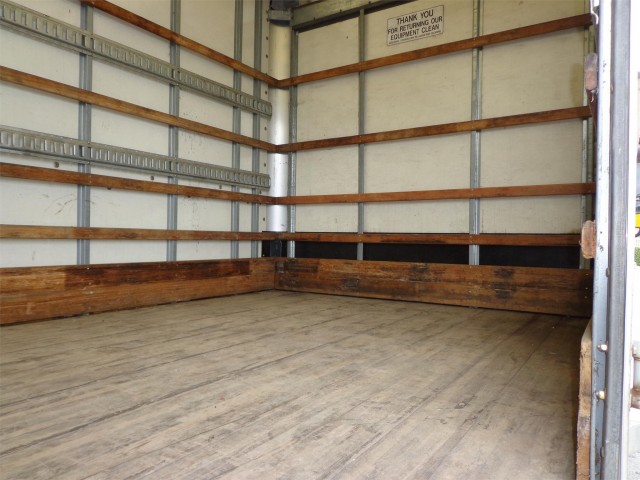 2007 INTERNATIONAL 4300 