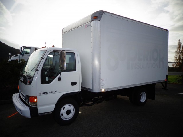 2000 ISUZU NPR 