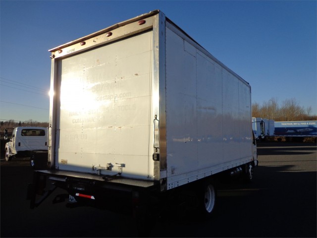 2000 ISUZU NQR 