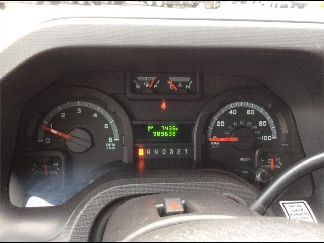 2010 FORD E350 SD 