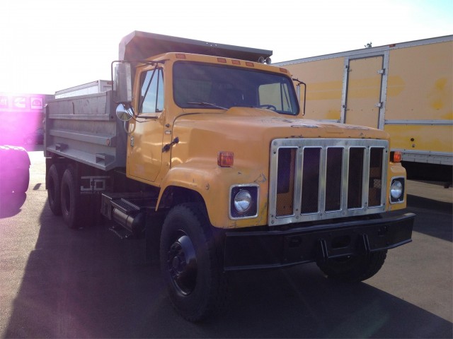 1982 INTERNATIONAL 2500 