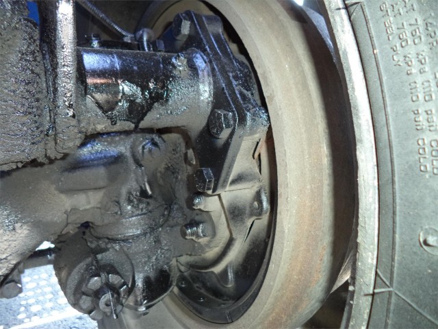 2000 FREIGHTLINER FL70 