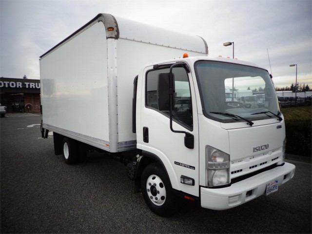 2009 ISUZU NPR HD 
