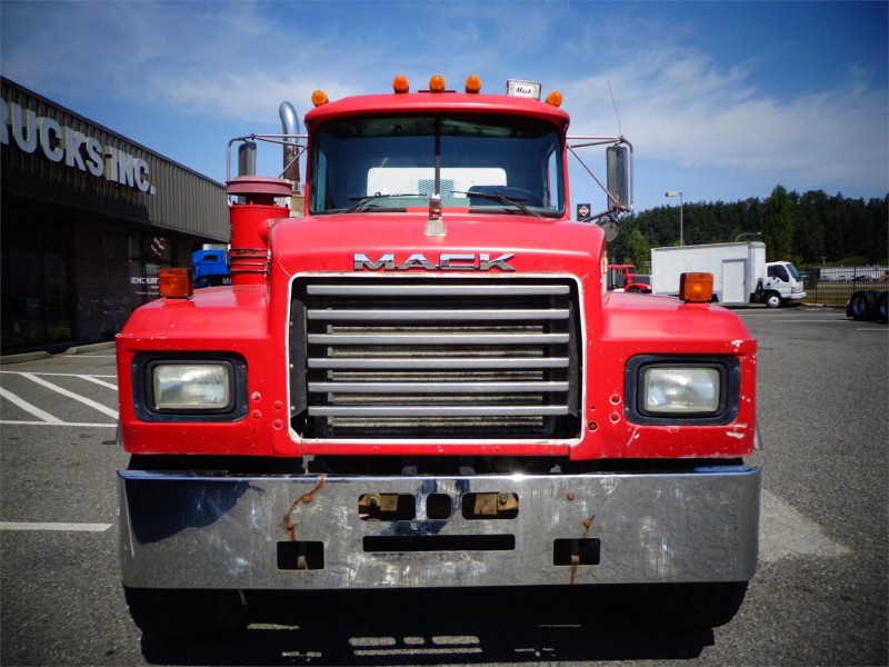 90s Mack Rd 1996 MACK RD690S | Vehicle Details | macktrucks