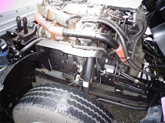 2009 ISUZU NPR HD 