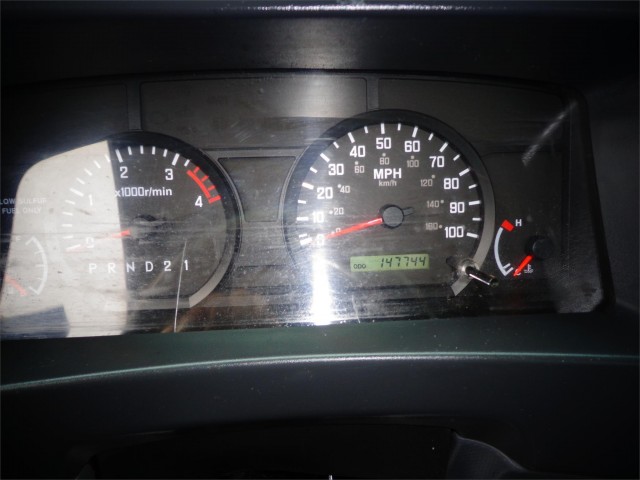 2009 ISUZU NPR HD 