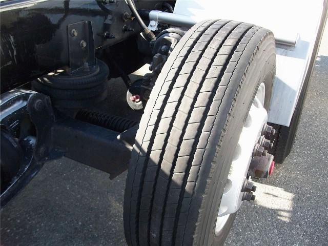 2009 KENWORTH T800B 